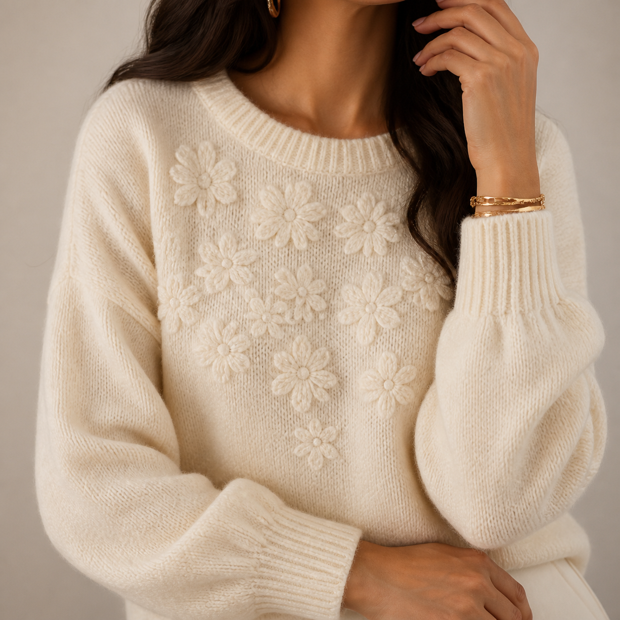 Pull écru brodé de fleurs – vue 4