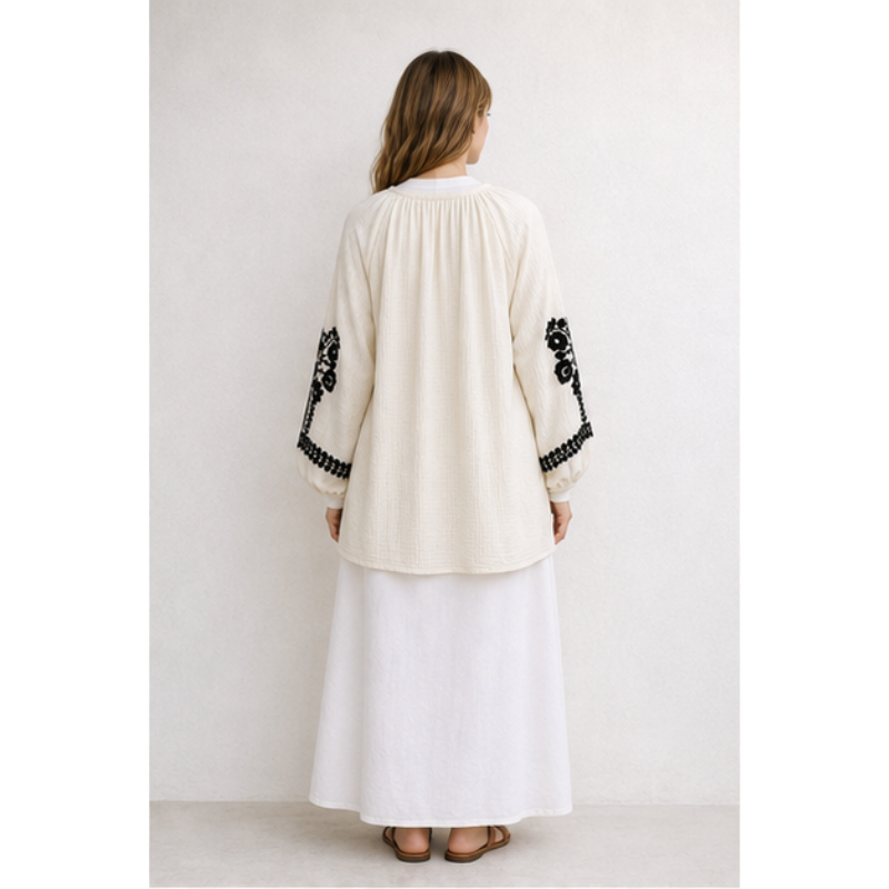 Tunique ivoire à broderie noire Tsniout – vue 2