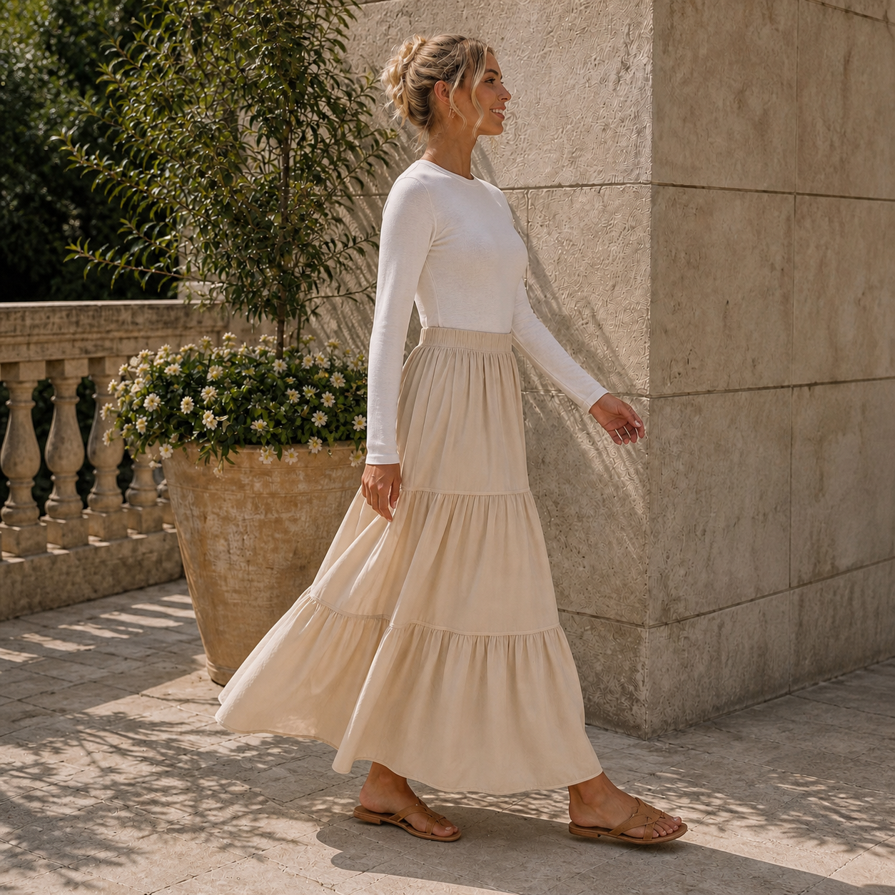 Jupe longue beige à volants en coton – vue 3