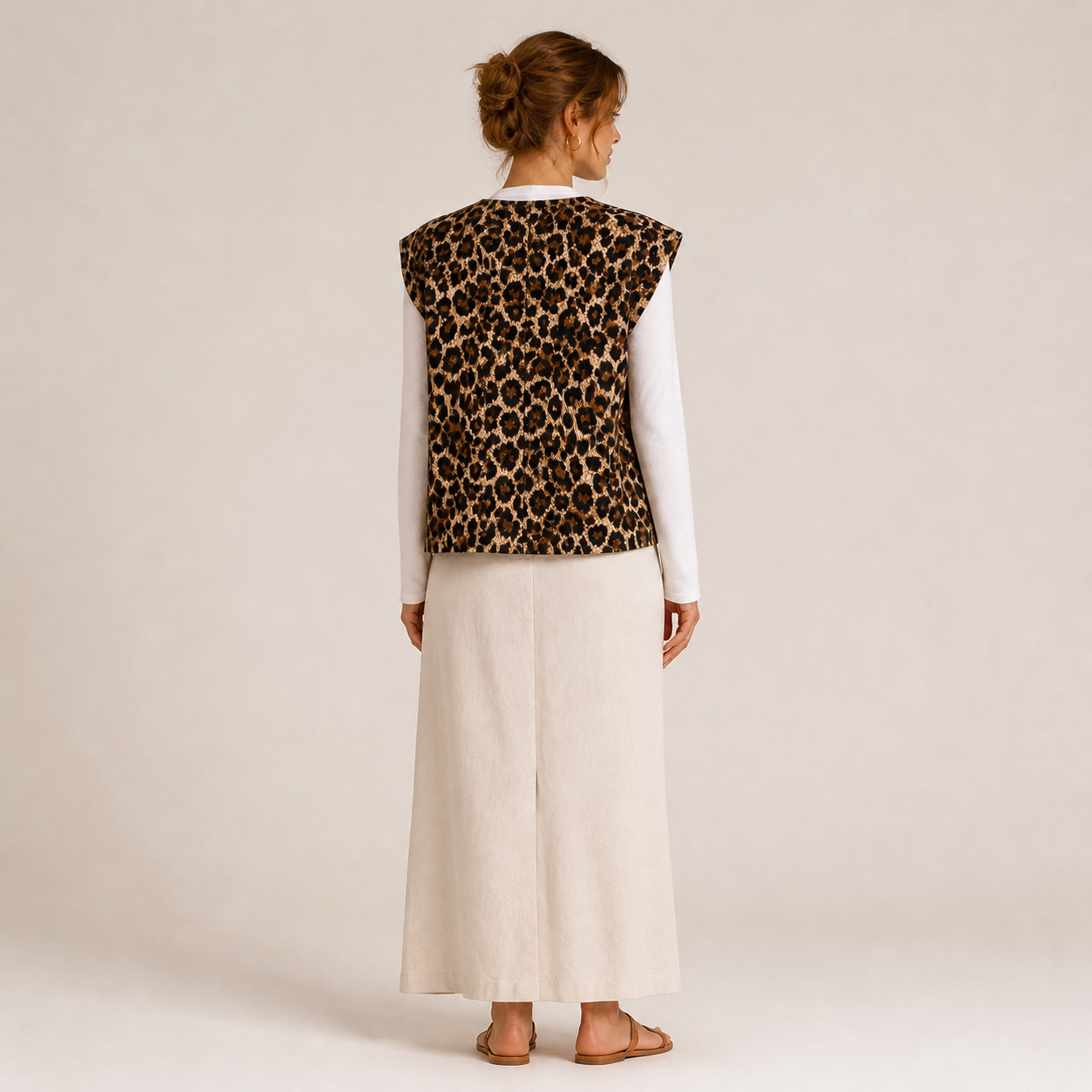Gilet beige imprimé léopard sans manches – vue 2