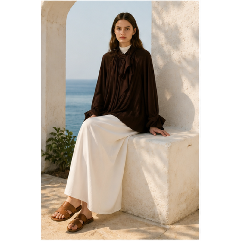 Blouse chocolat plissée à nœud Tsniout – vue 5