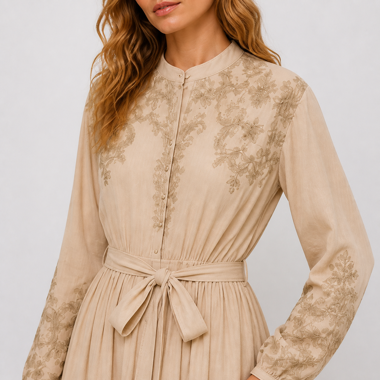 Robe longue taupe brodée Tsniout – 04 zoom produit
