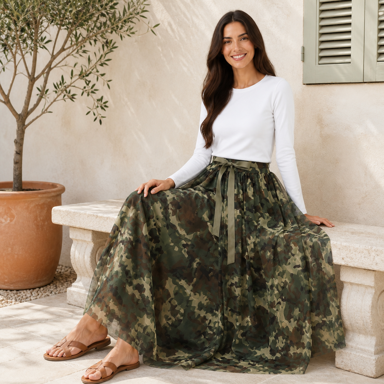 Jupe longue tulle camouflage militaire Tsniout – 05 lifestyle assise
