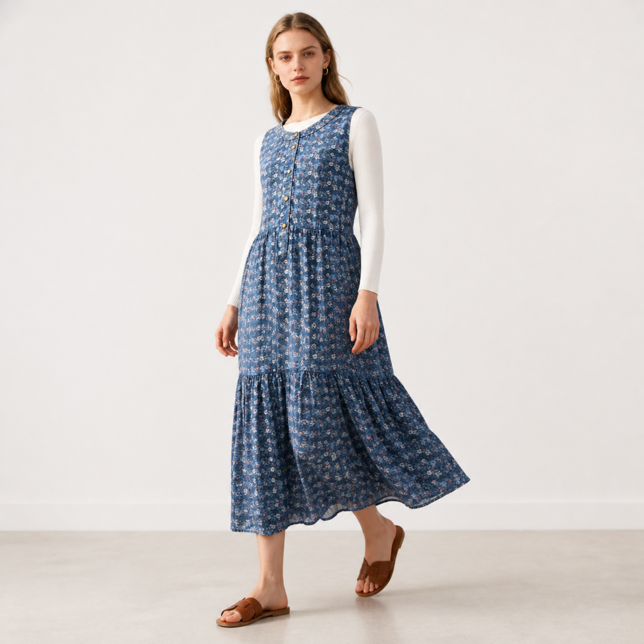 Robe longue bleue fleurie boutonnée – vue 3