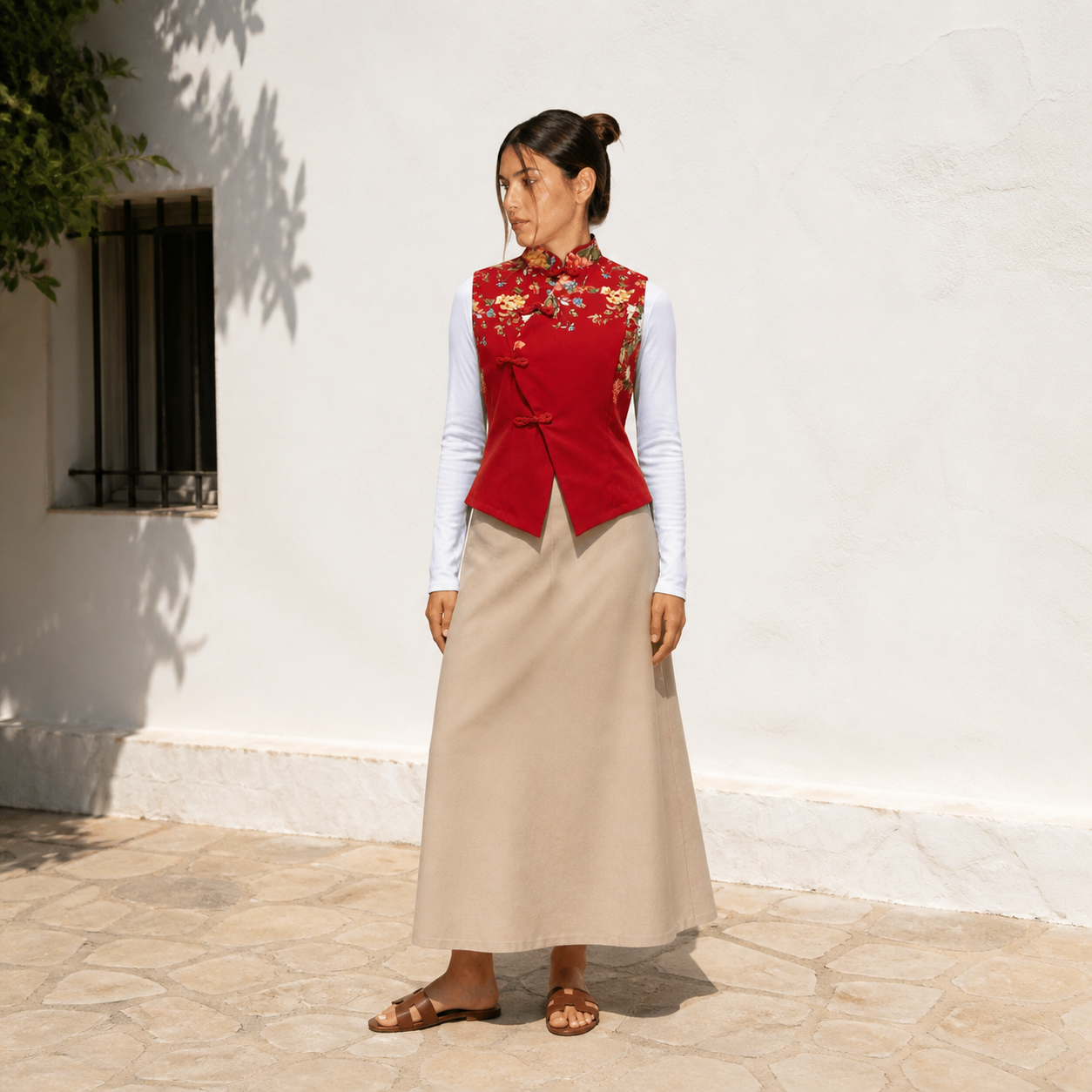 Top rouge à col chinois floral – vue 6