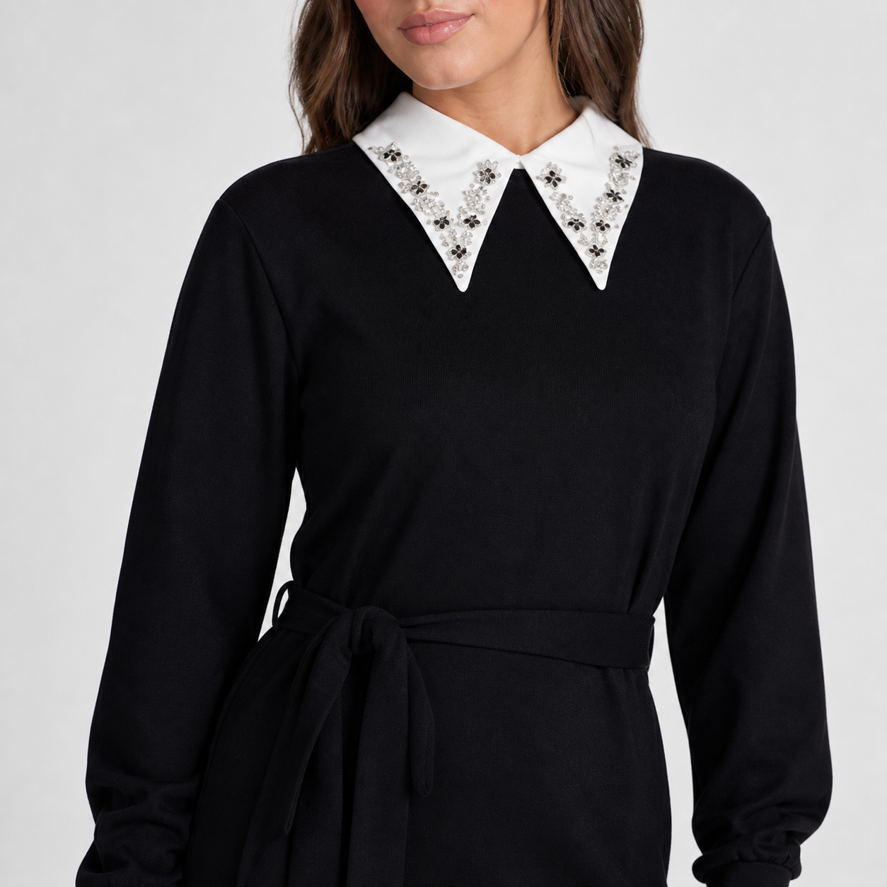 Robe longue noire en maille à col strass Tsniout – 04 zoom produit