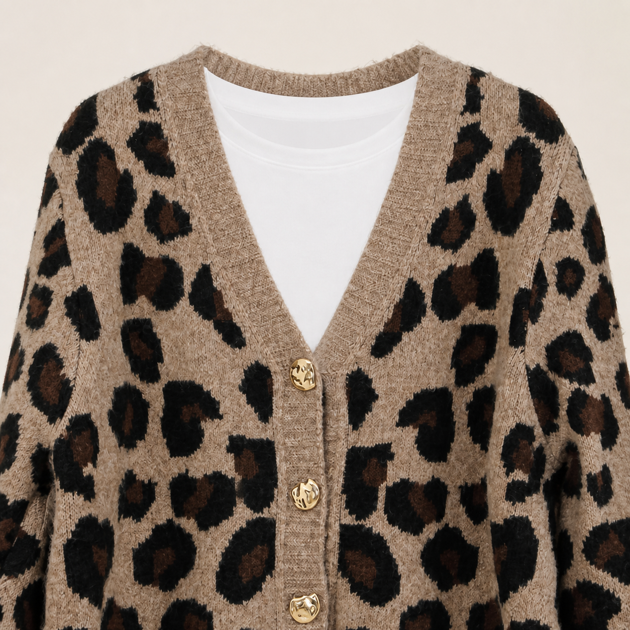 Cardigan léopard à boutons dorés – vue 4
