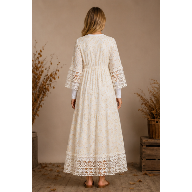 Robe longue ivoire et dorée en broderie anglaise Tsniout – vue 2