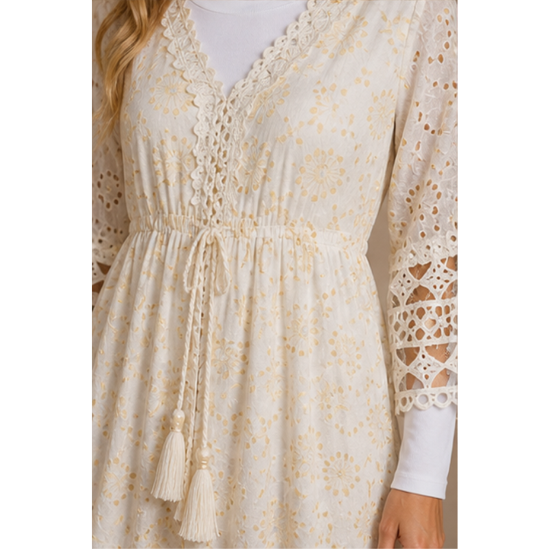 Robe longue ivoire et dorée en broderie anglaise Tsniout – vue 4