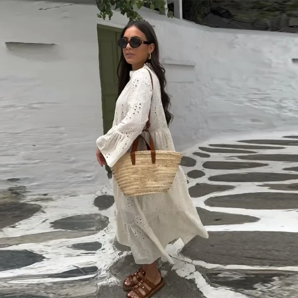 Robe longue brodée élégante Tsniout – Image 3
